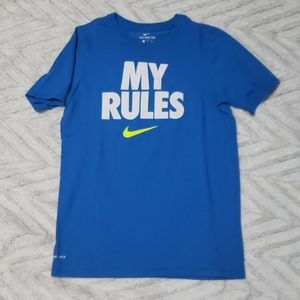 Boys blue medium nike tee tshirt short sleeve